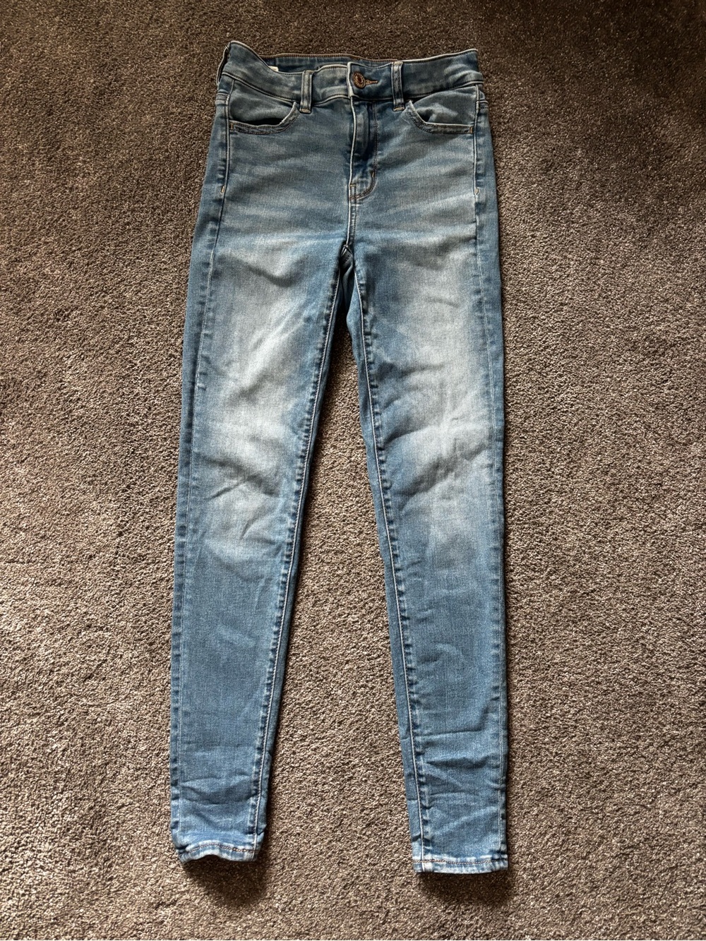 American Eagle Outfitters Medium Wash Skinny Jeans